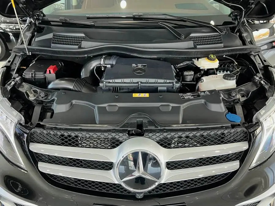 Vito 2023 2.0T Business Edition 7-seater