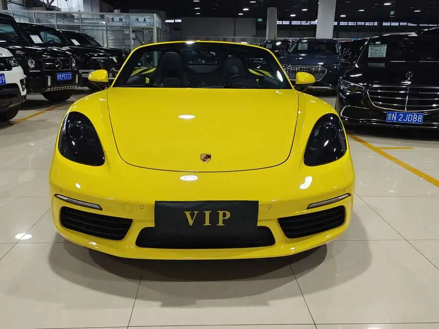 Porsche 718 2020 Model Boxster 2.0T