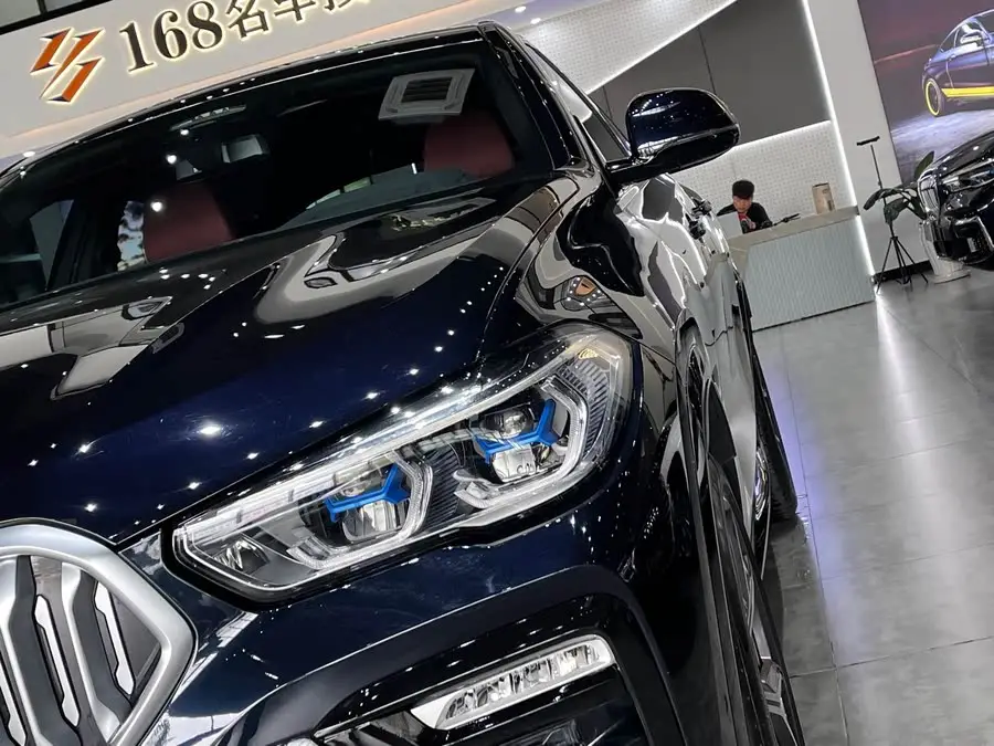 BMW X6 2021 xDrive40i Exclusive M Sport Package