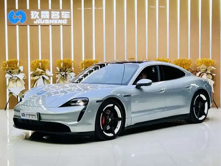 2019 Taycan Taycan 4S