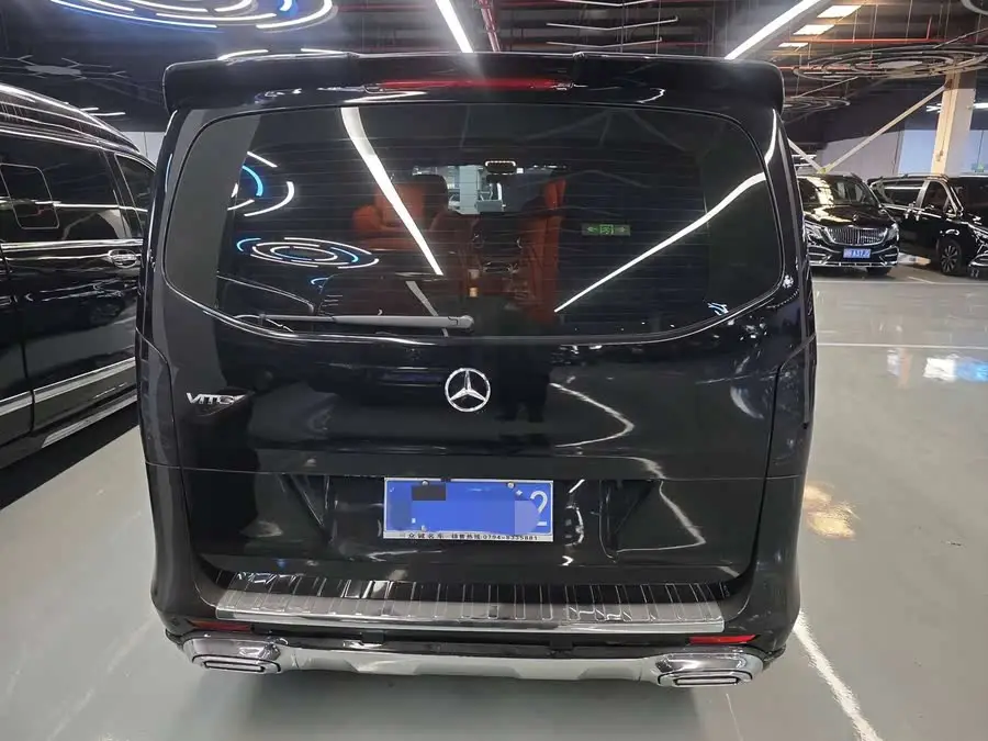 فيتو 2023 2.0T الإصدار النخبوي 7 مقاعد