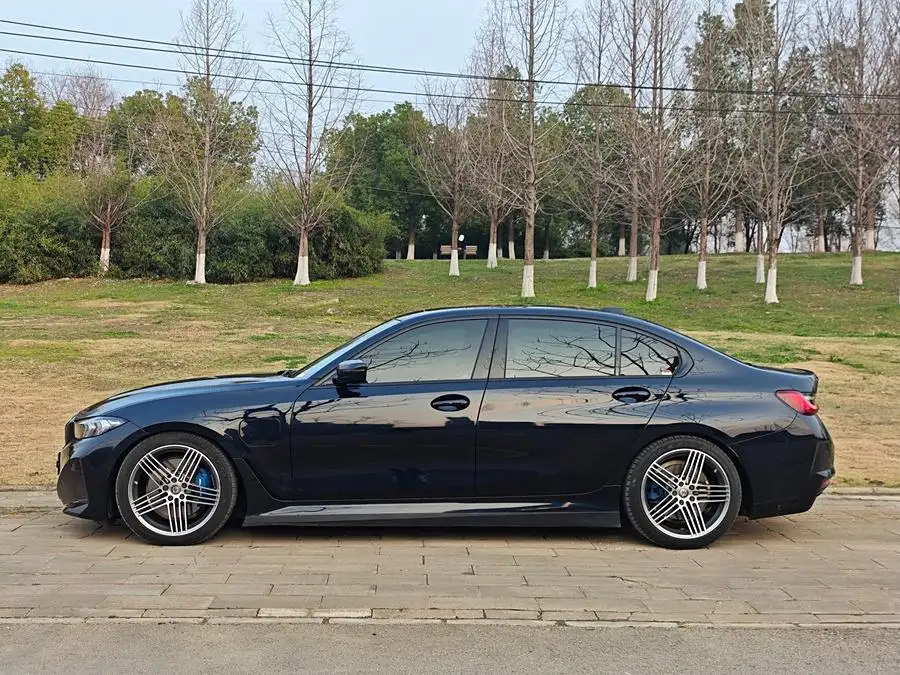 بي إم دبليو i3 2022 eDrive 35 L