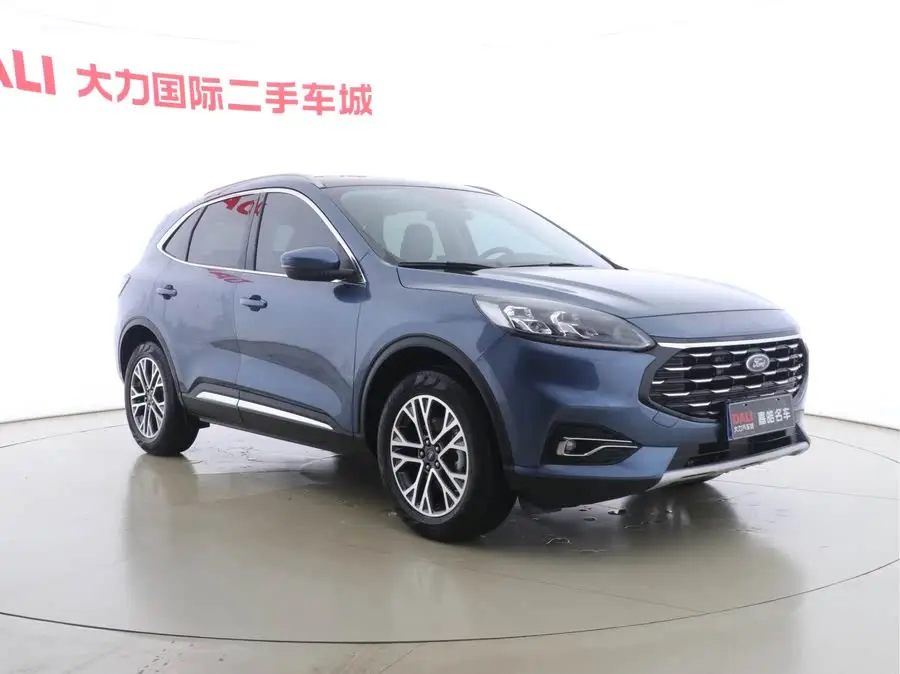 فورد إيسكيب 2020 إيكوبوست 245 دفع ثنائي إصدار يوا شيانغ