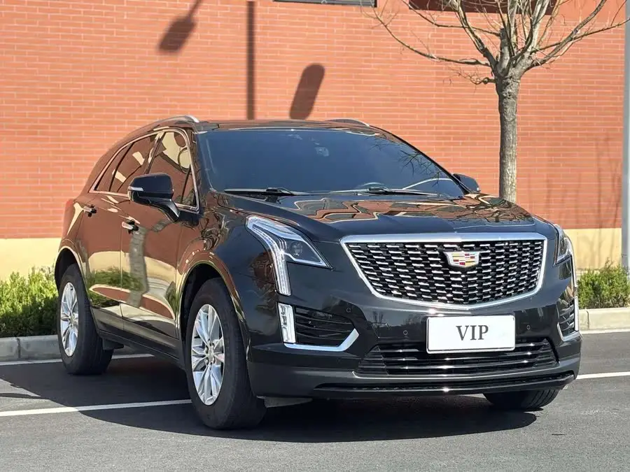 كاديلاك XT5 2022 2.0T الدفع الرباعي الفاخر