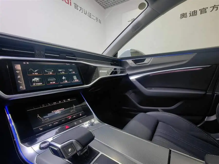 Audi A7 2023 45 TFSI Premium