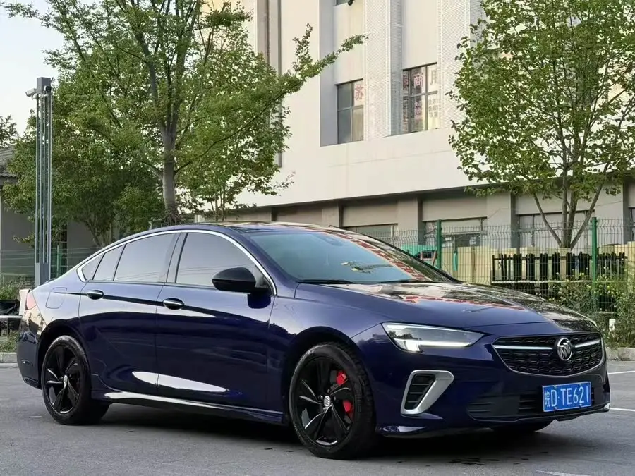 بيوك ريجال 2021 GS 28T المميزة