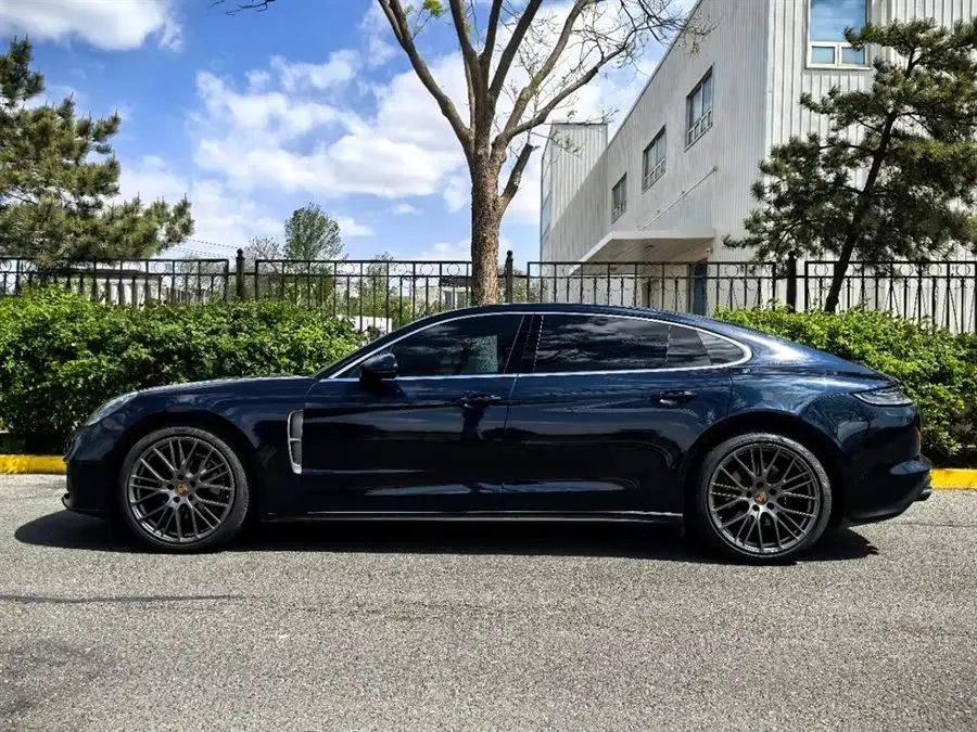 2023 Panamera 4 Executive Long Version 2.9T