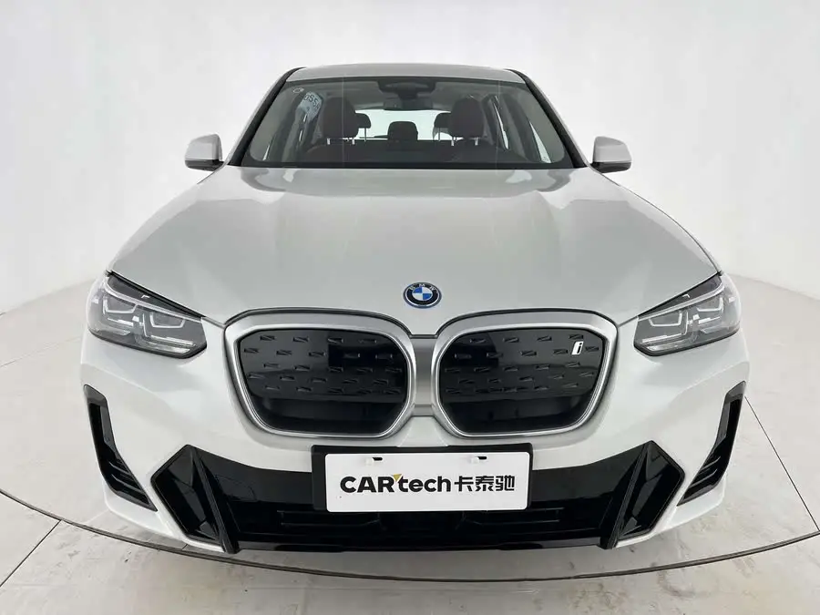 BMW iX3 2022 Leading Model