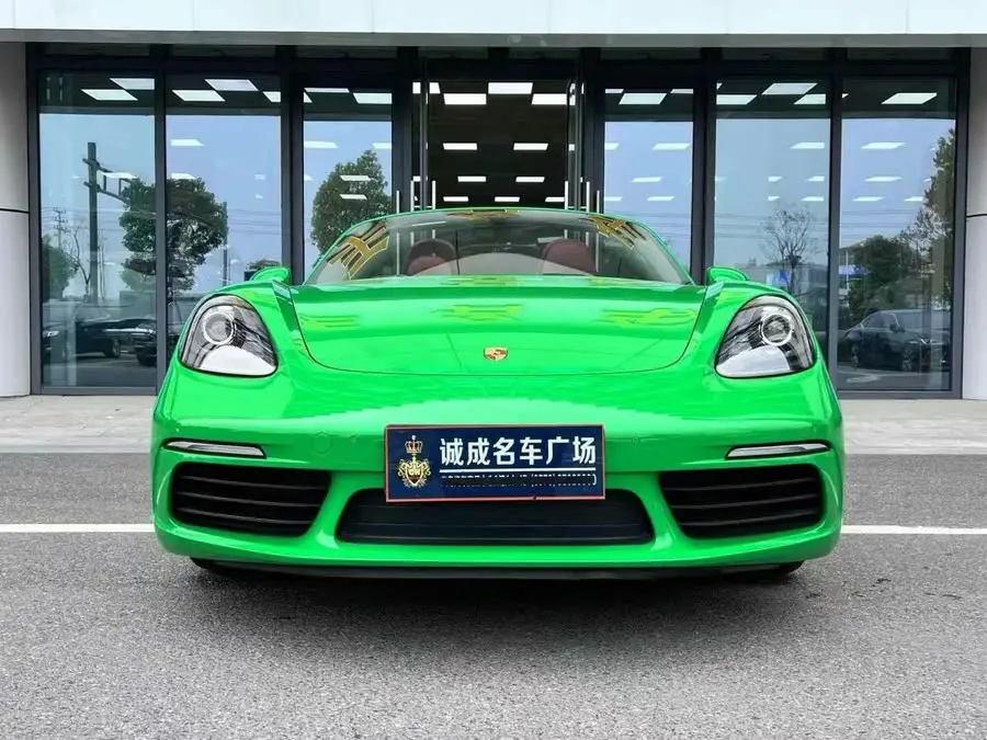 Porsche 718 2022 Model Boxster 2.0T