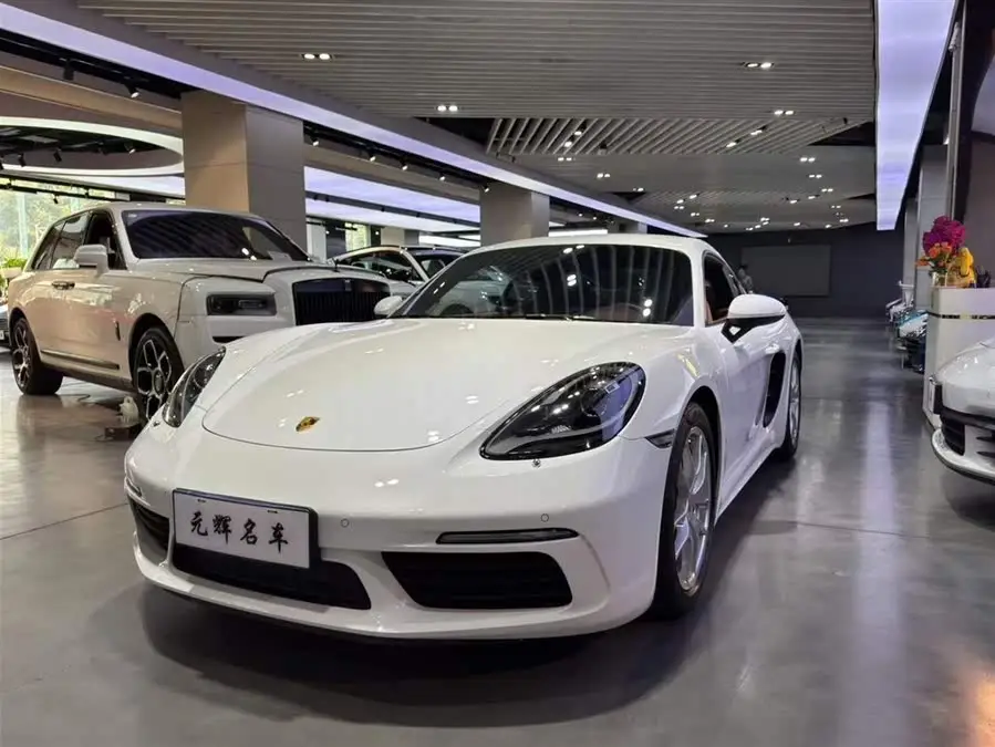 Porsche 718 2022 Cayman 2.0T