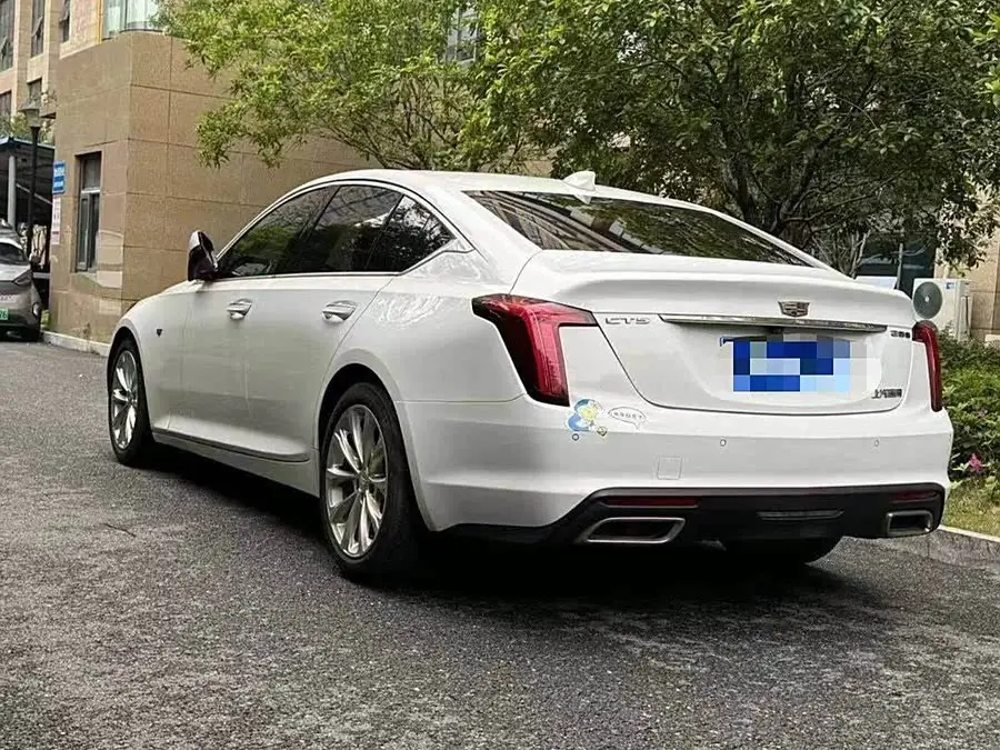 كاديلاك CT5 2020 28T الفاخرة