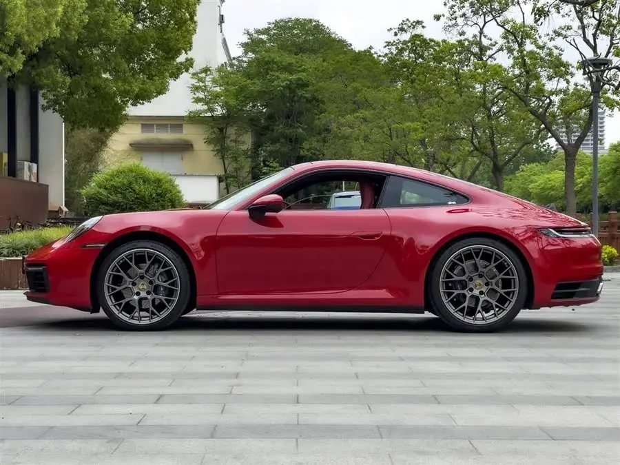 Porsche 911 2020 Carrera 3.0T