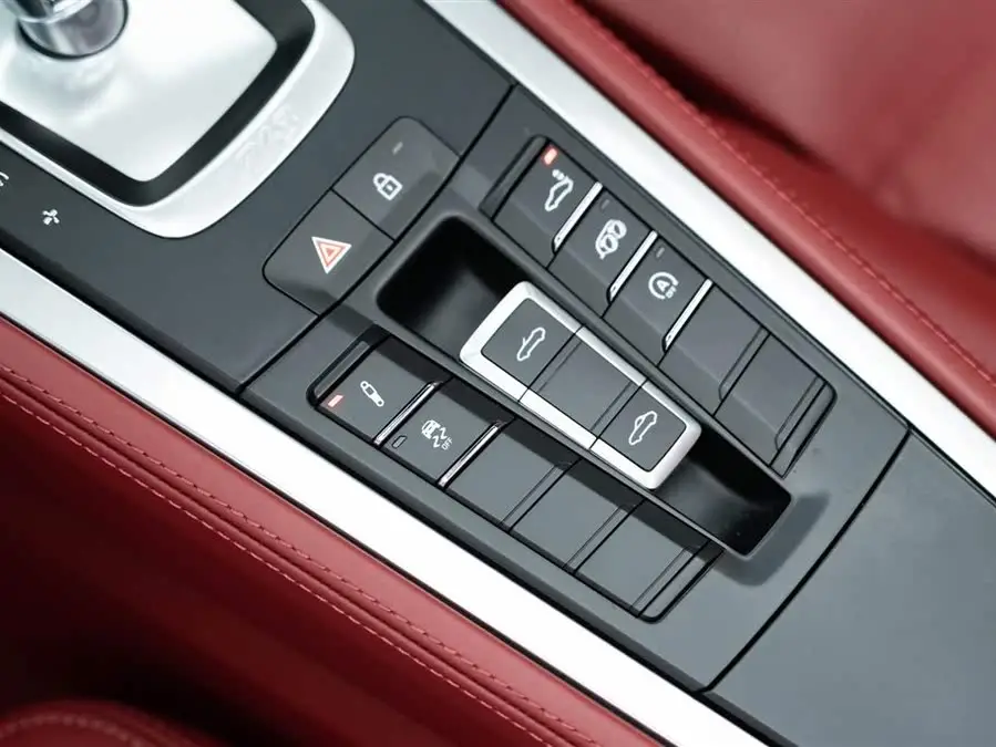 Porsche 718 2022 Boxster 2.0T