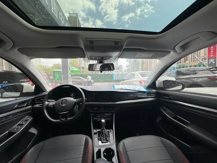 2021 Bora 200TSI DSG Elite Intelligent Connected Version