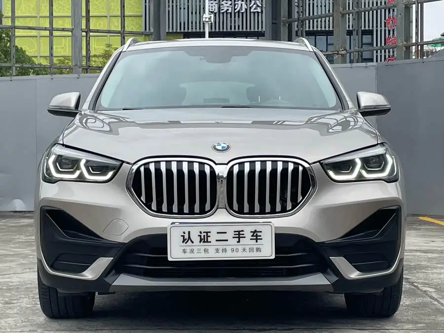 بي إم دبليو X1 2020 sDrive25Li النسخة الرائدة