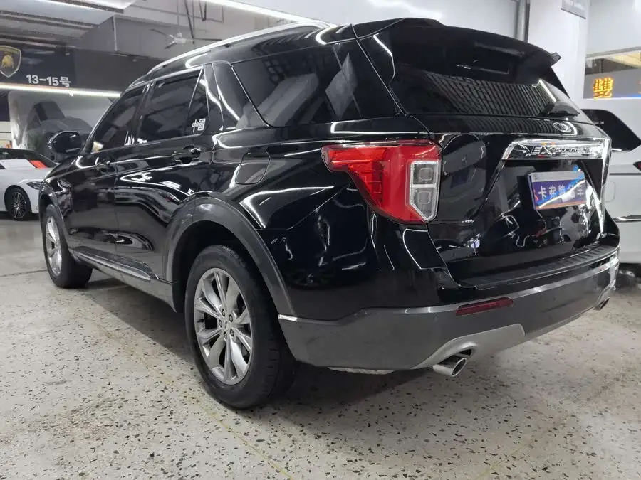 مستكشف 2020 إيكو بوست 285 إصدار تريند للدفع الرباعي 7 مقاعد