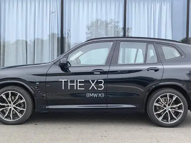 BMW X3 2023 xDrive30i Leading Model M Night Package