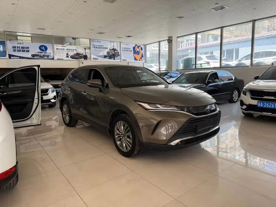 لينك أند كو هارير 2022 موديل هجينة 2.5 لتر CVT دفع رباعي إصدار رائد