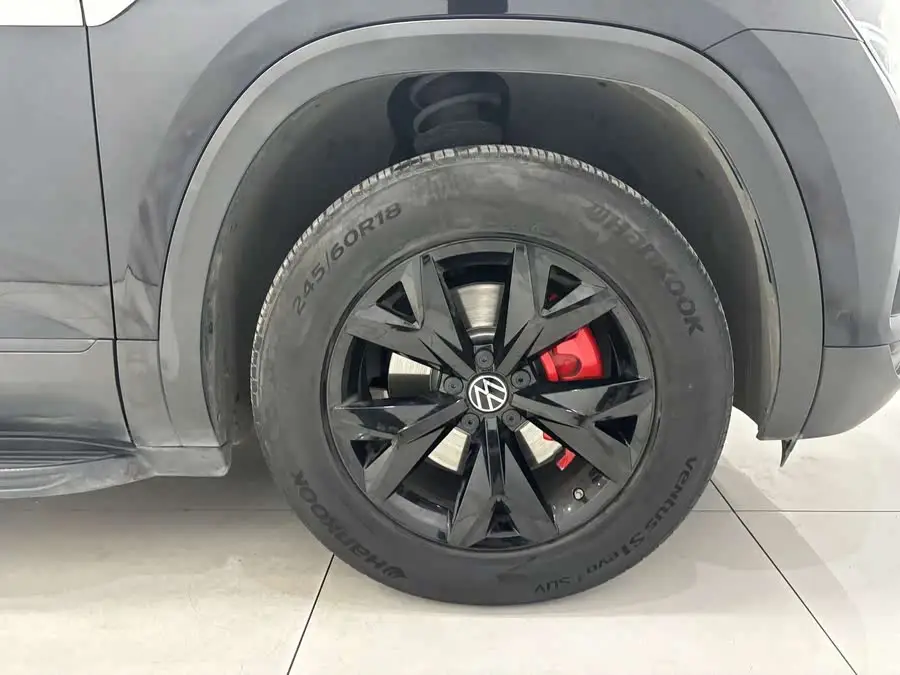 توارغ 2022 380TSI النسخة الفاخرة بنظام الدفع الرباعي