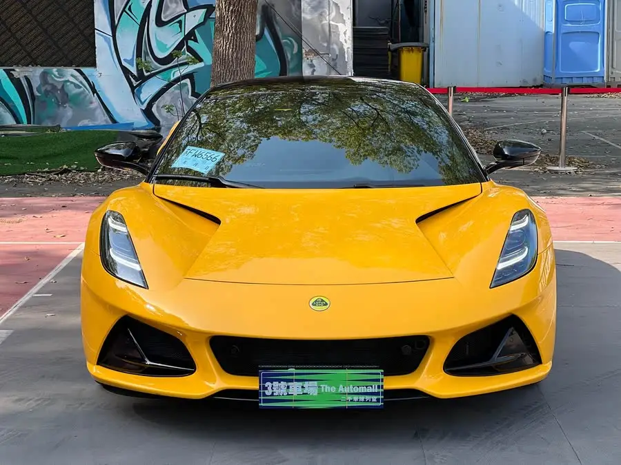 إيميرا 2022 3.5T V6 يدوي الإصدار الأول