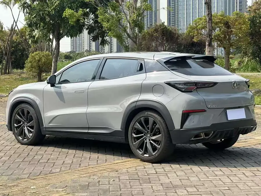 شانجان UNI-T 2020 1.5T فئة متميزة