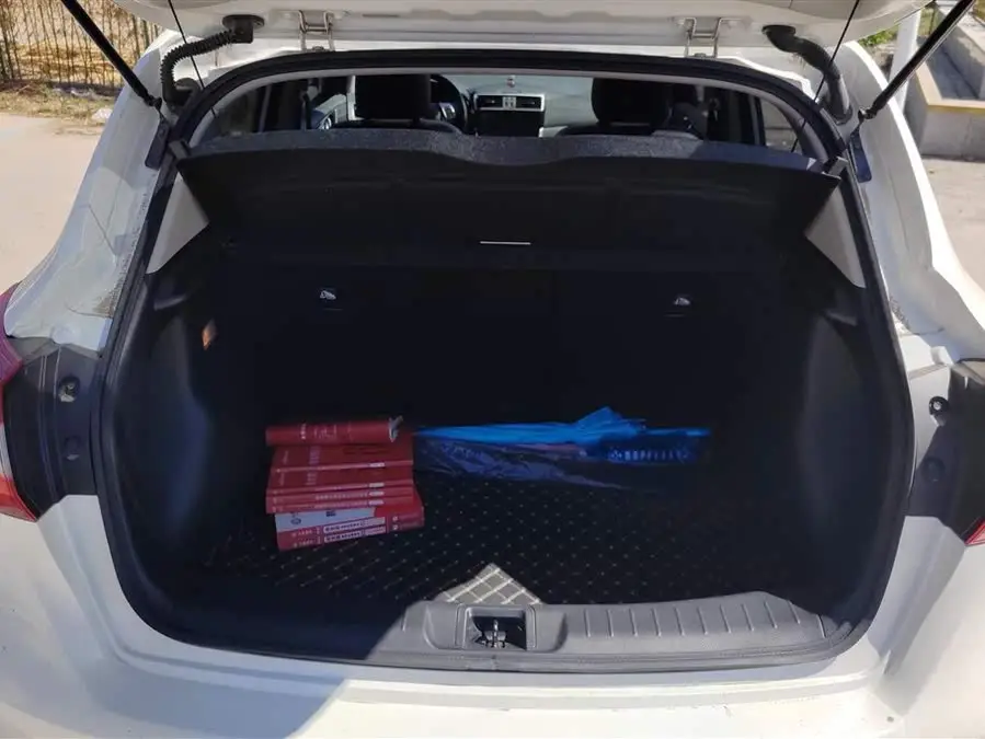 نيسان تييدا 2024 1.6 لتر CVT النسخة الذكية