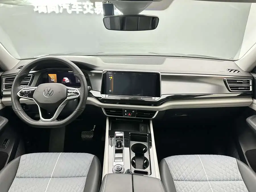 توجوان 2024 380TSI نسخة فاخرة بدفع رباعي