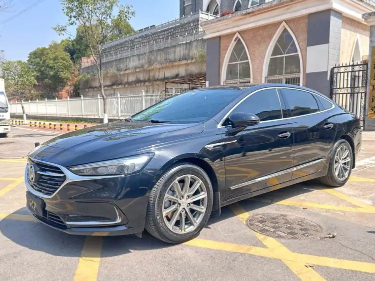 Buick LaCrosse 2021 652T Luxury