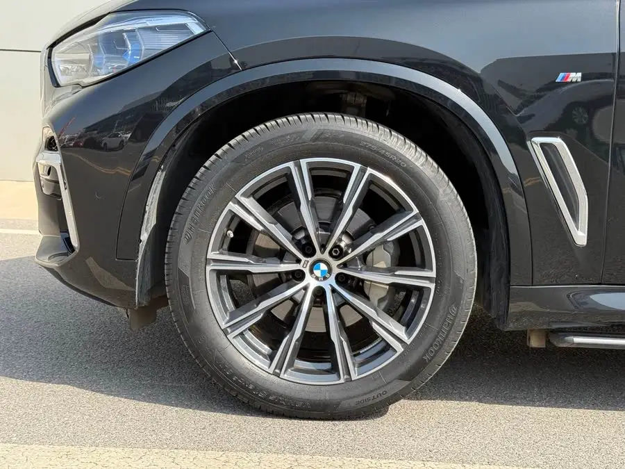 BMW X5 2022 Model Facelift xDrive 30Li M Sport Package