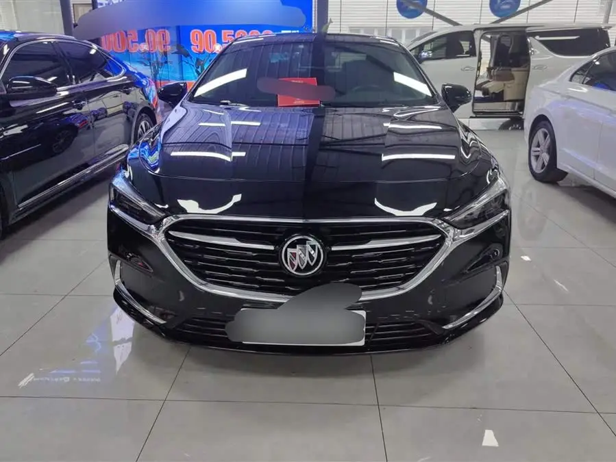 بويك لاكروس 2021 652T الفاخرة