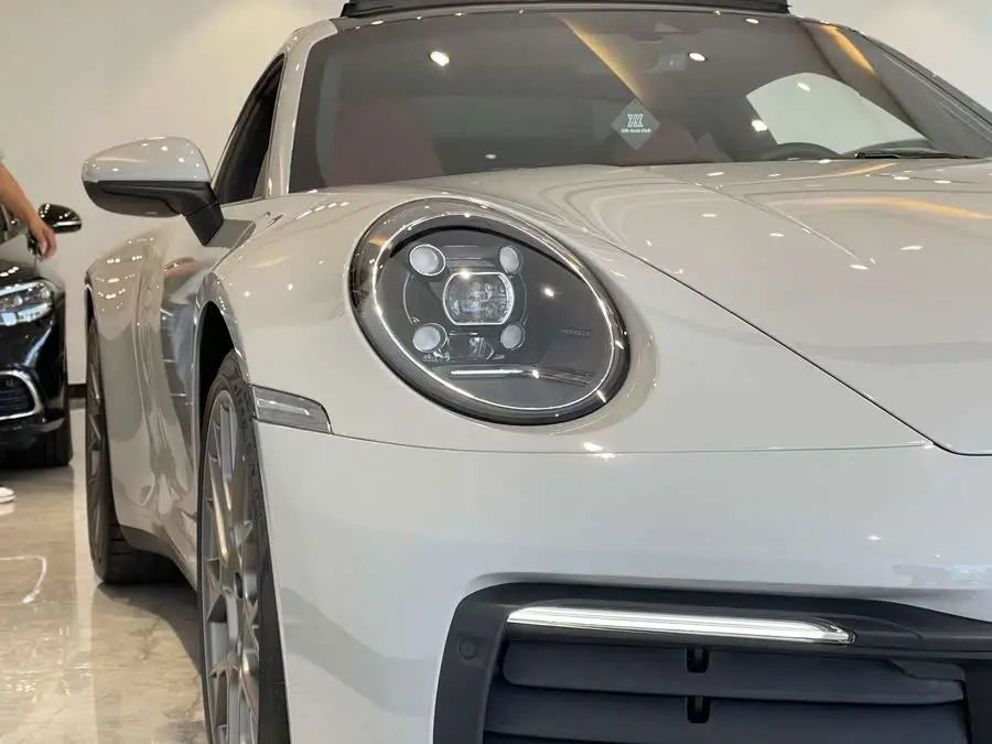 Porsche 911 2020 Carrera 4 3.0T