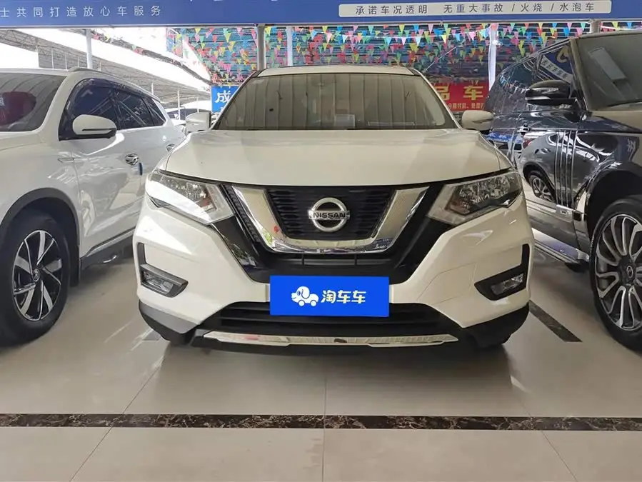 X-Trail 2019 2.0L CVT Intelligent Comfort Version 2WD