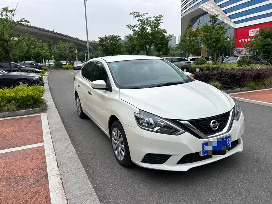 2021 نيسان سيلفي كلاسيك 1.6XE CVT نسخة الراحة