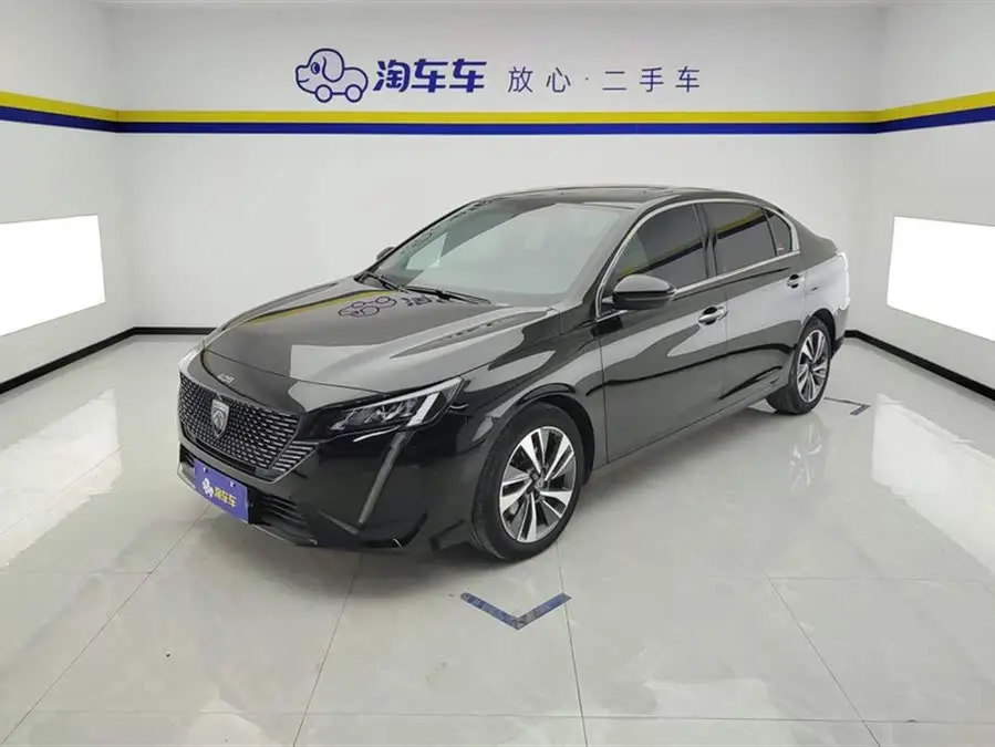 Peugeot 408 2022 1.6T Pursuit Edition