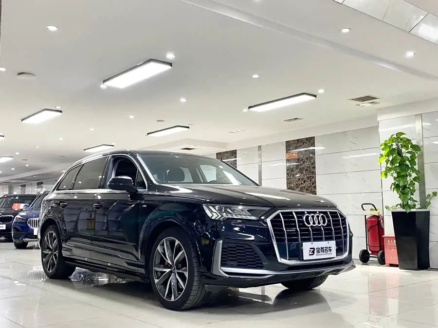 Audi Q7 2021 55 TFSI quattro S line Sport