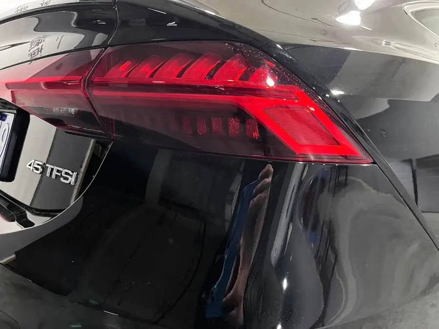 Audi A7 2023 45 TFSI Prestige