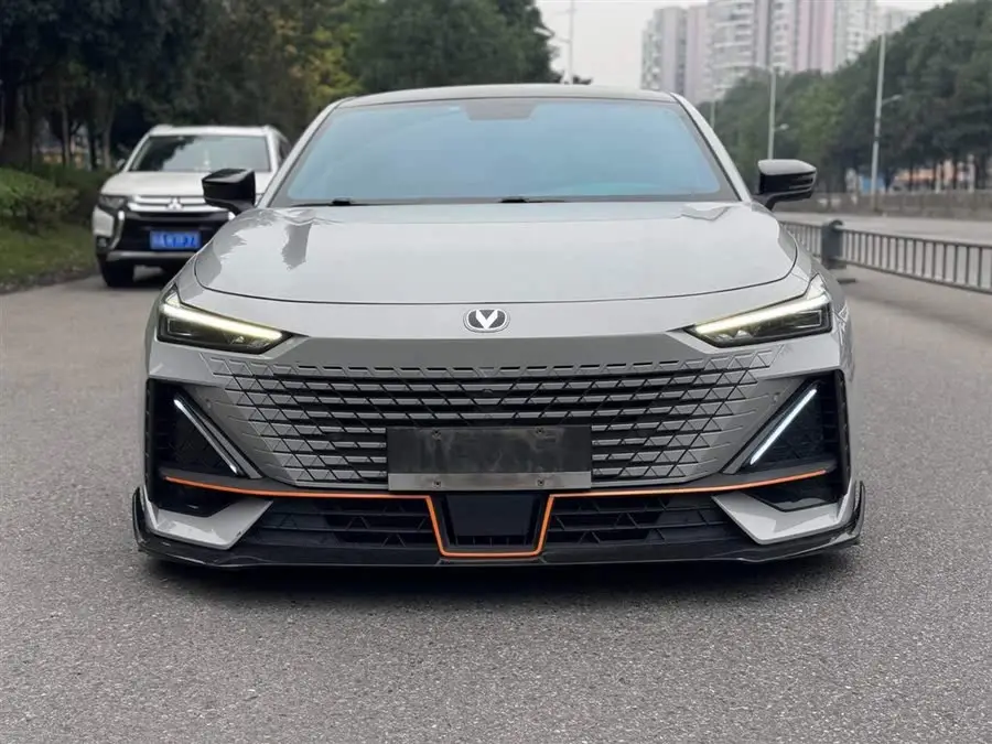 Changan UNI-V 2022 2.0T Speed Version