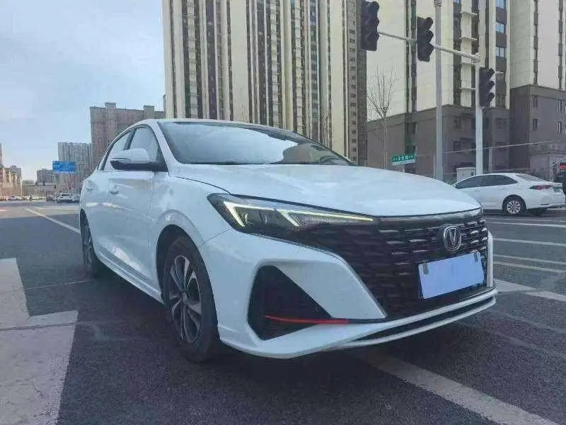 إيدونغ 2024 1.5T GDI أوتوماتيكي فاخر