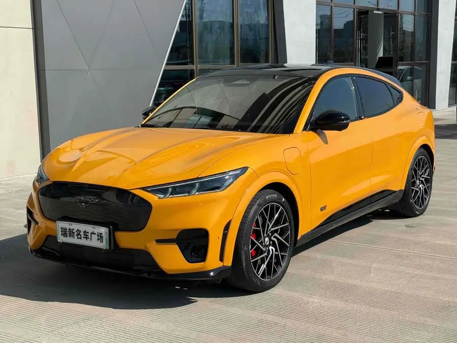 فورد موستانغ 2024 جي تي