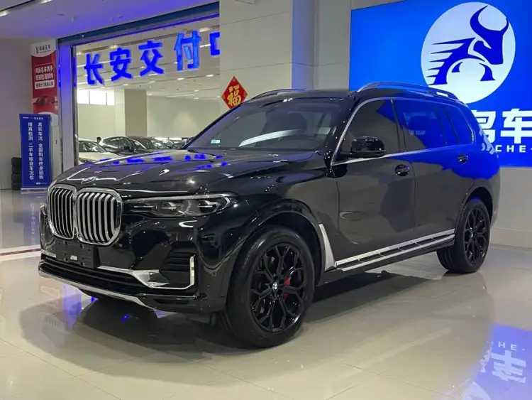 BMW X7 2021 xDrive40i Luxury Package