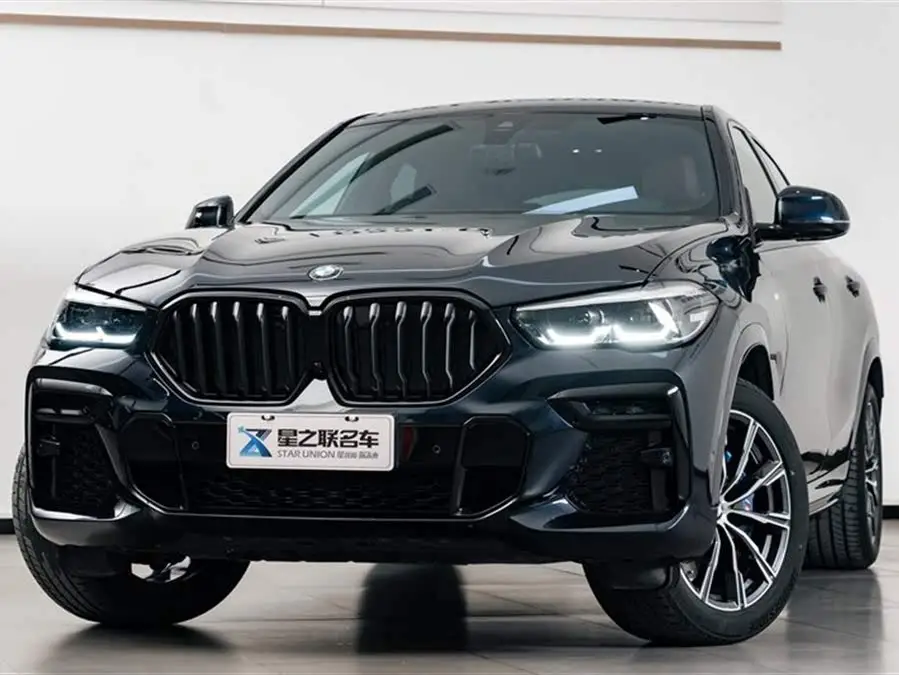بي إم دبليو X6 2022 نموذج تحديث xDrive30i حزمة M الرياضية