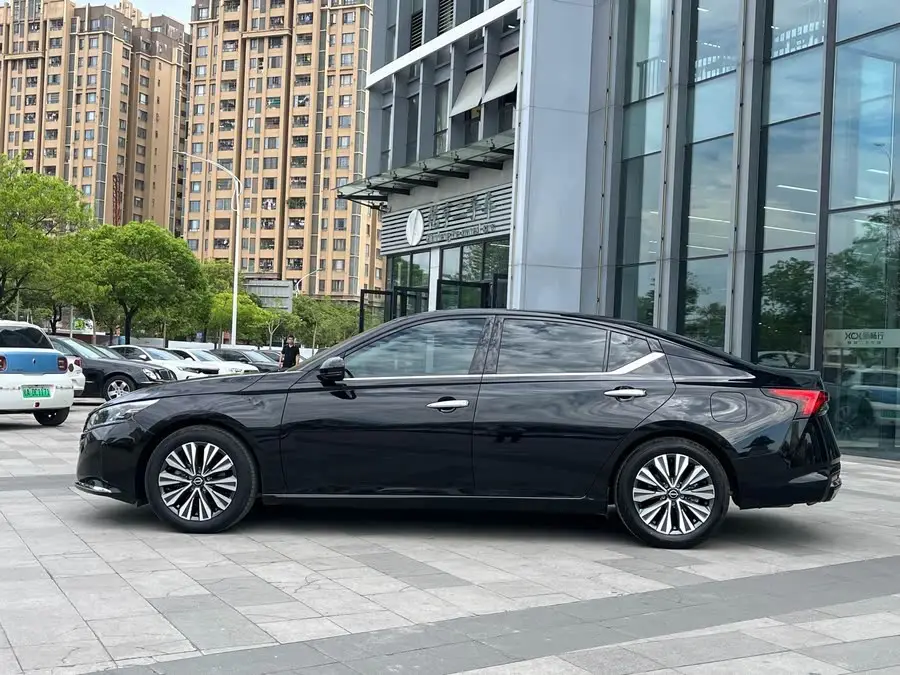 Teana 2022 2.0L XL-Upr Premium Edition