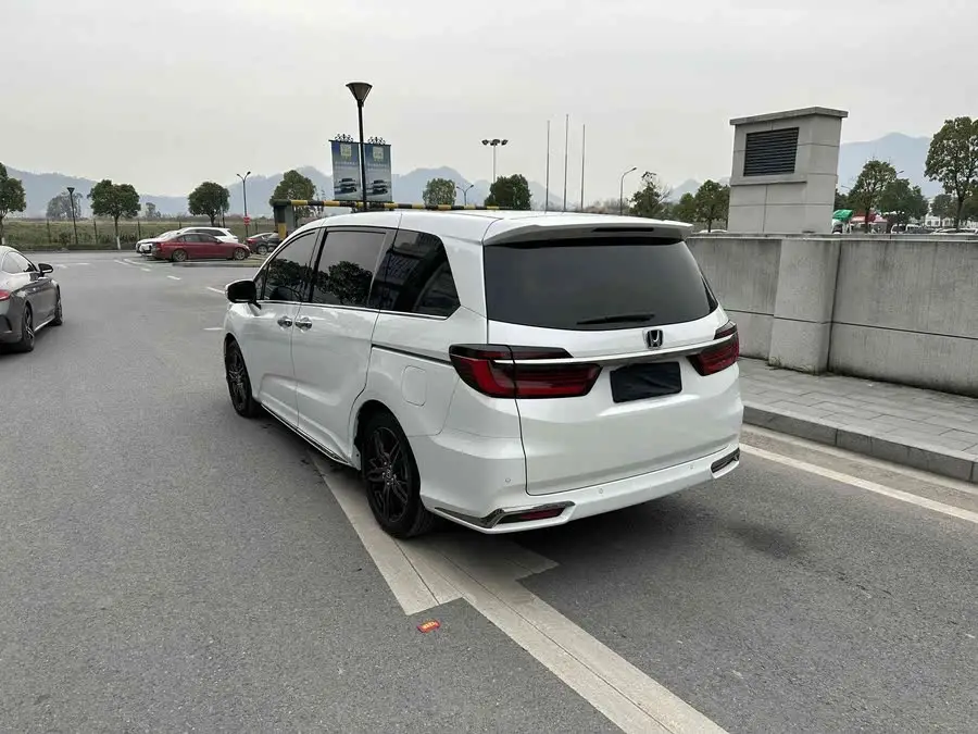 2022 Odyssey 2.0L e:HEV Sharp Enjoy Edition