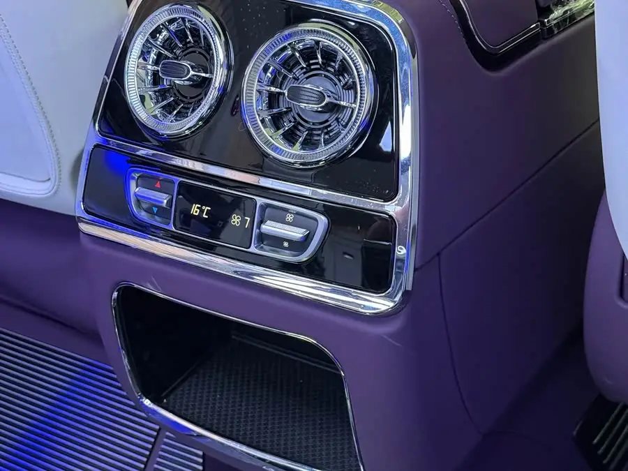 Vito 2024 2.0T Elite Edition 7-seater