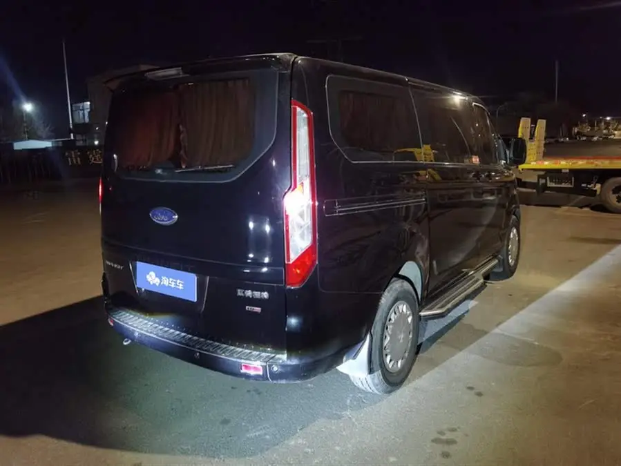 Ford Transits 2019 2.0T Diesel Commercial Travel Short Wheelbase Low Roof 7-Seater National VI