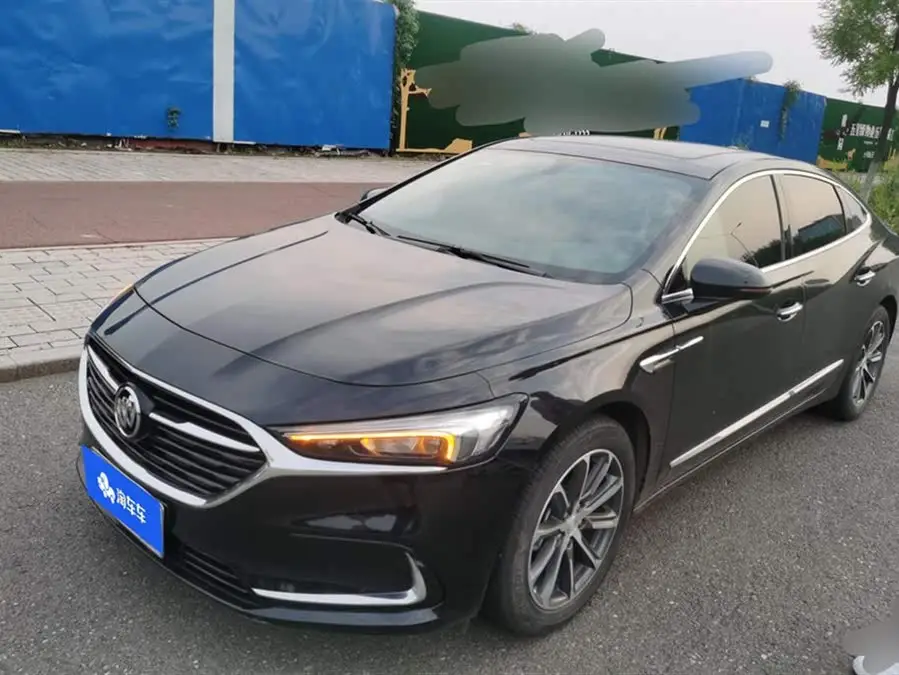 بيوك لاكروس 2022 652T الفاخرة