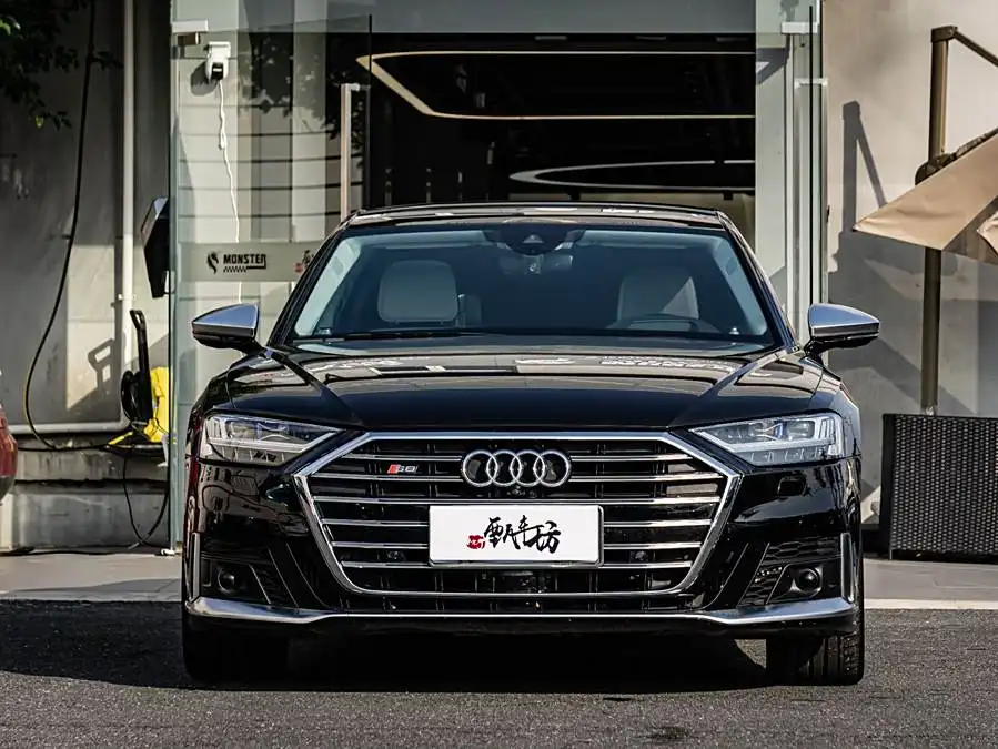 أودي A8 طراز 2021 A8L 60 TFSI quattro الفاخرة