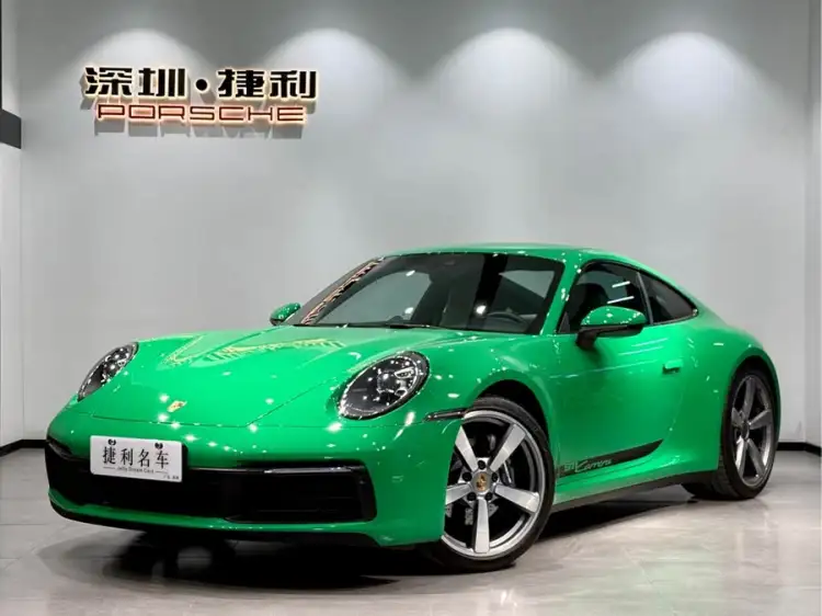 Porsche 911 2022 Carrera 3.0T
