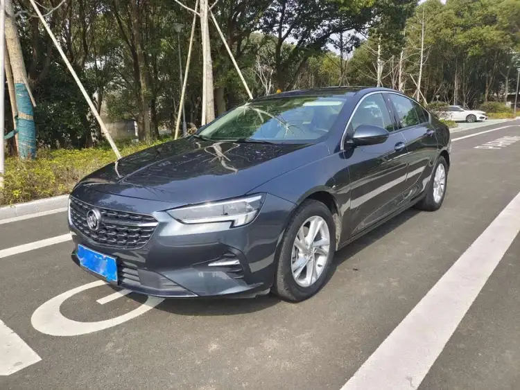 Regal 2021 552T Elite