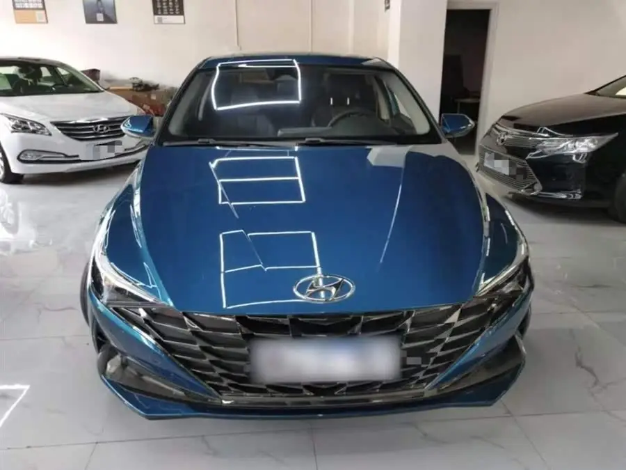 2021 هيونداي إيلانتر 1.5 لتر CVT LUX